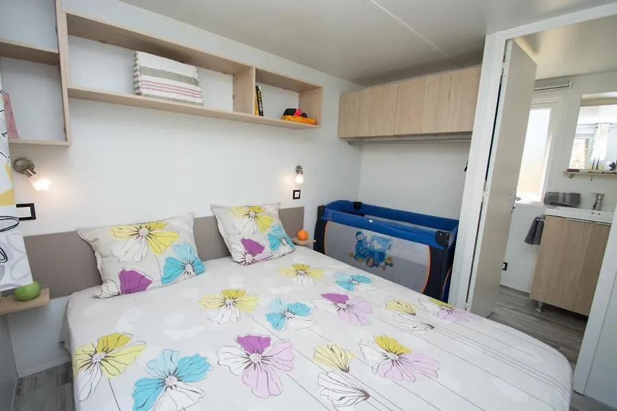 Campsite Camping Le Luberon Apt