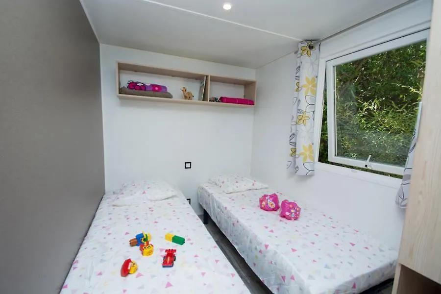Camping Le Luberon Apt 0*,  France