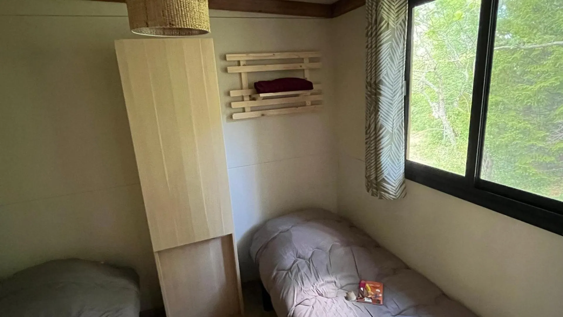 Camping Le Luberon Apt Parque de Campismo